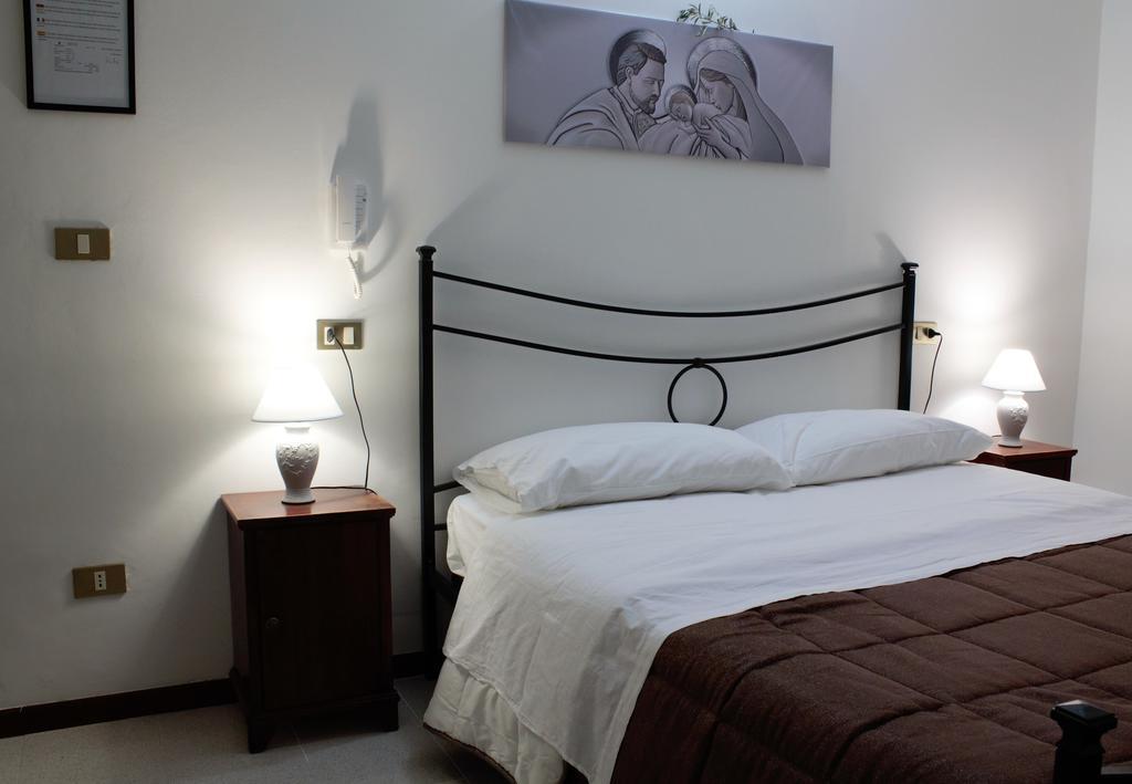 Hotel Il Vicoletto Assisi Kültér fotó